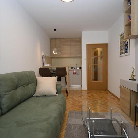 Studio apartment Art Zone Podgorica Buitenkant foto